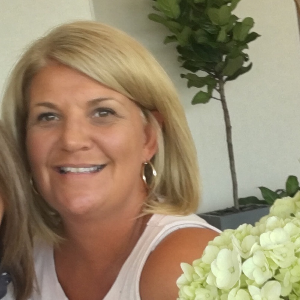 Meet your Posher, Michele